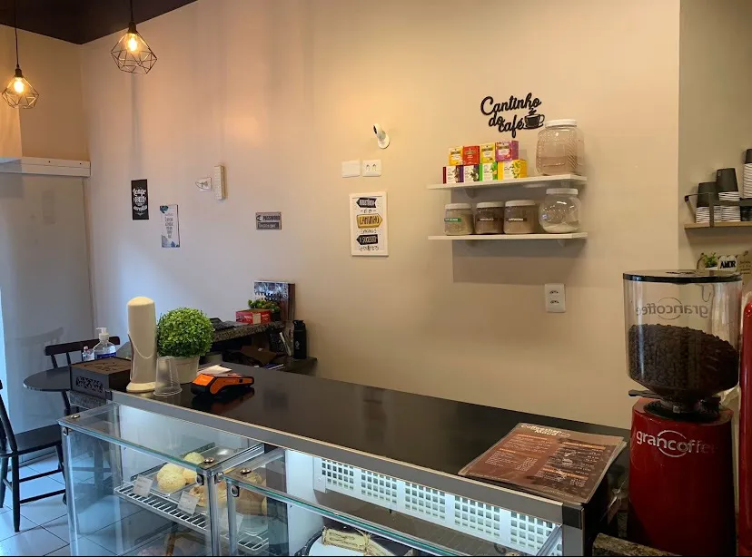VENDE-SE BISTRÔ & CAFETERIA