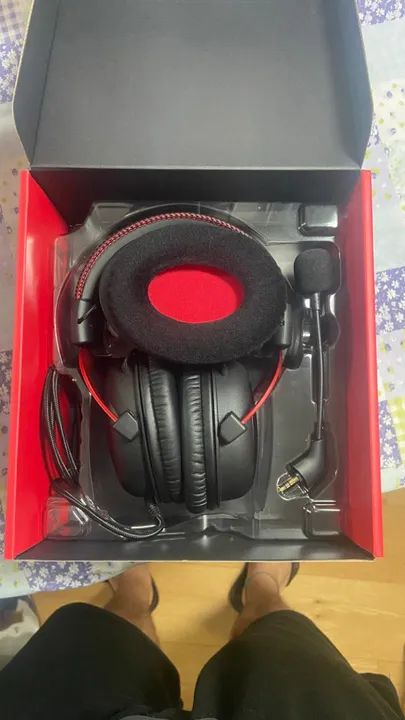 Headset Gamer HyperX Cloud II, Som Surround 7.1, Drivers 53mm, USB e P3, Preto e Vermelho - Foto 2