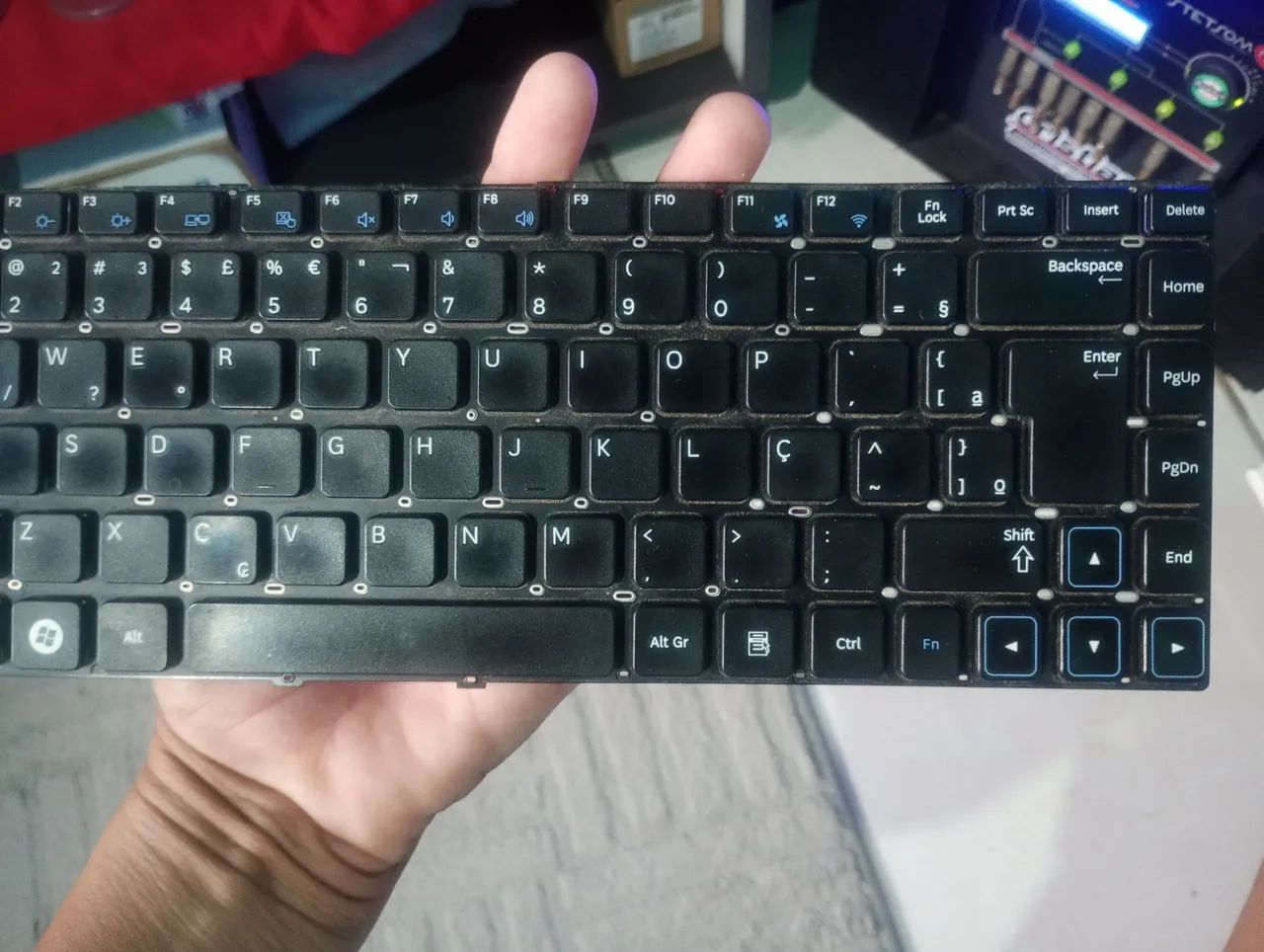 Teclado novo notebook Samsung leia informações sobre  - Foto 2