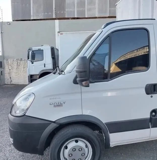 Iveco Daily Chassi 35s14 2P (e5) 2013 - Foto 2