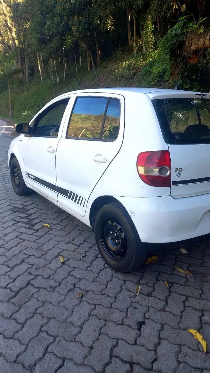Volkswagen Fox Fox Plus 1.0Mi/ 1.0Mi Total Flex 8V 4p 2005