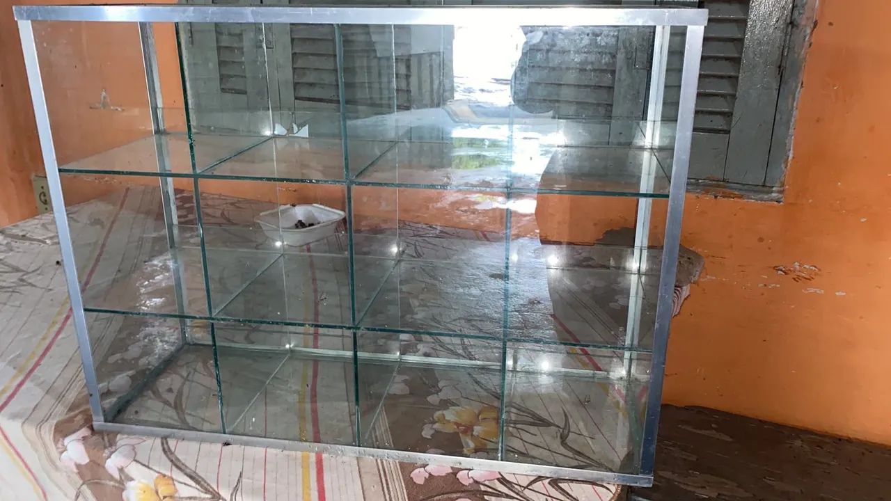 Baleira vitrine 