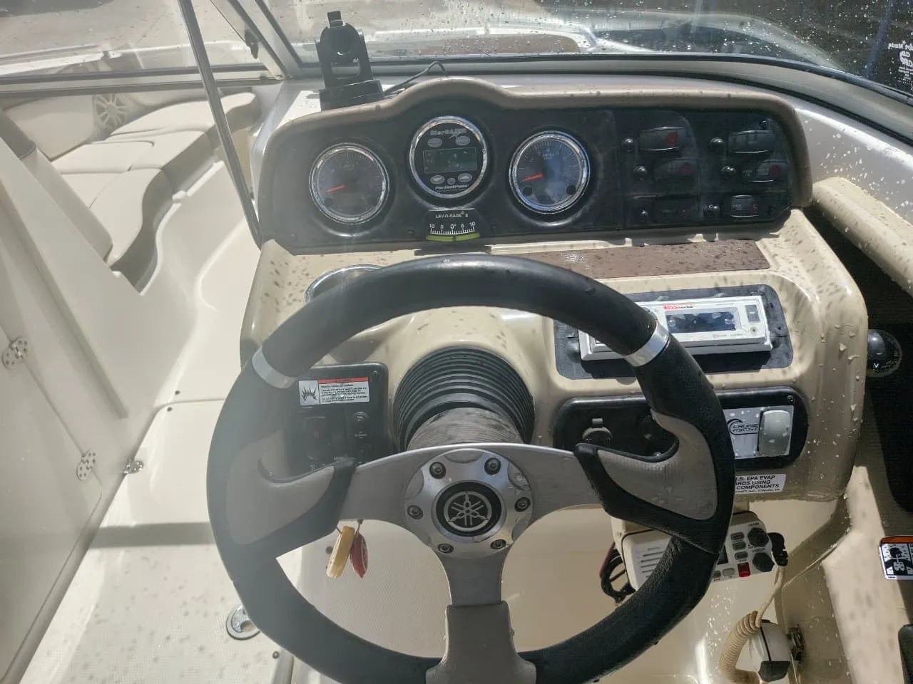 Jet boat Yamaha 242 S Limited  - Foto 7
