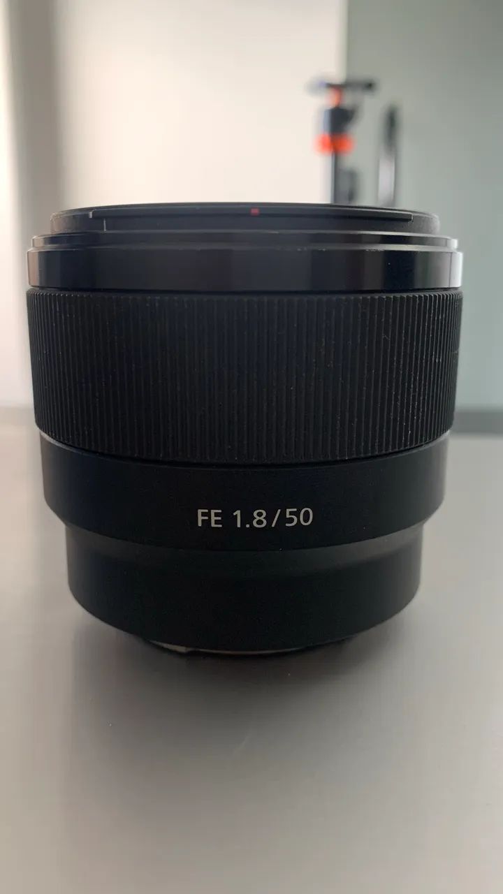 Lente Sony 50mm f1.8 E-mount