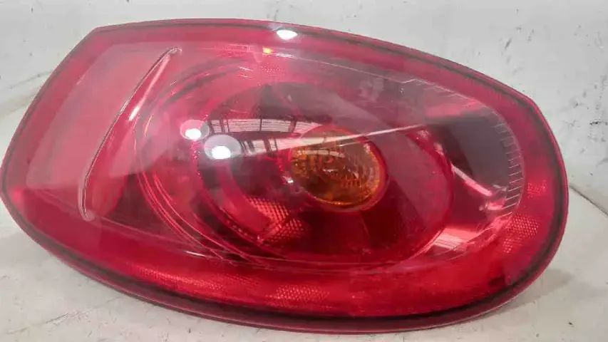 LANTERNA ESQUERDA FIAT BRAVO