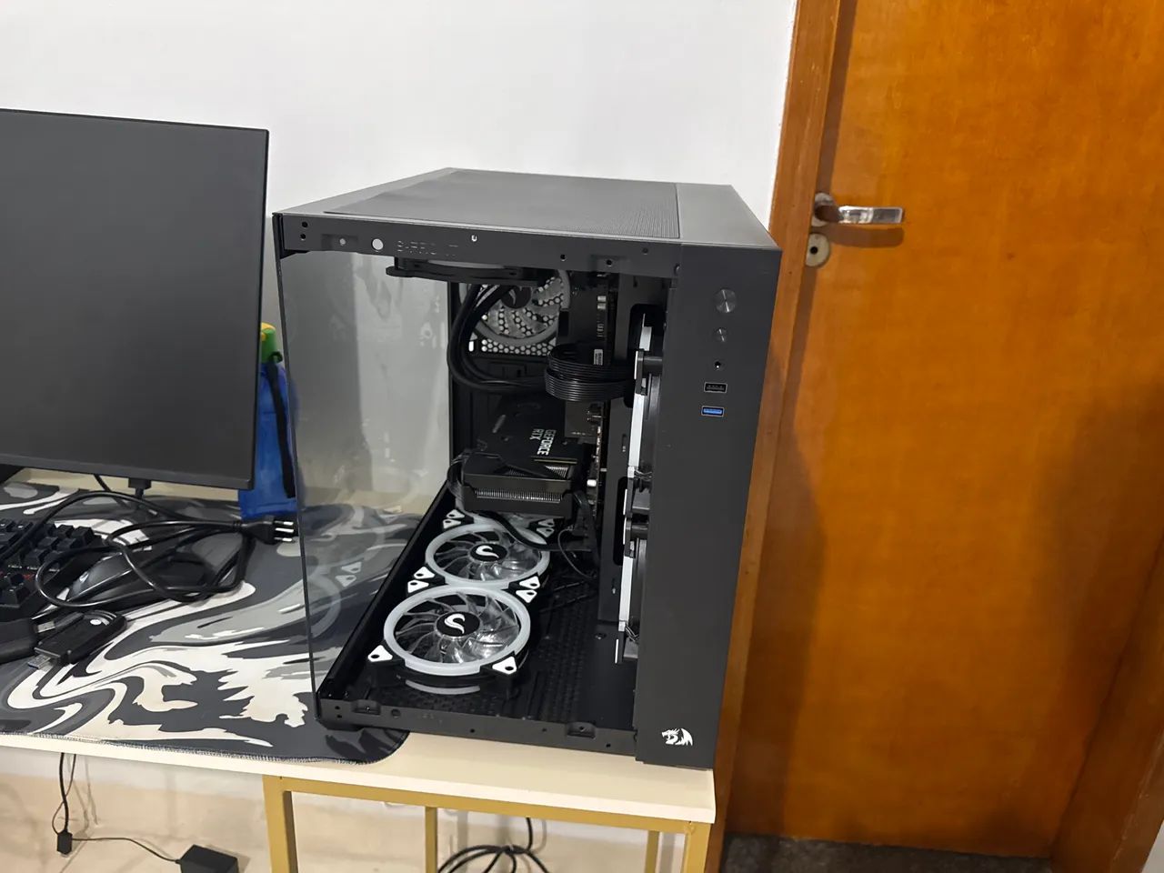 Gabinete Redragon Wideload  - Foto 2
