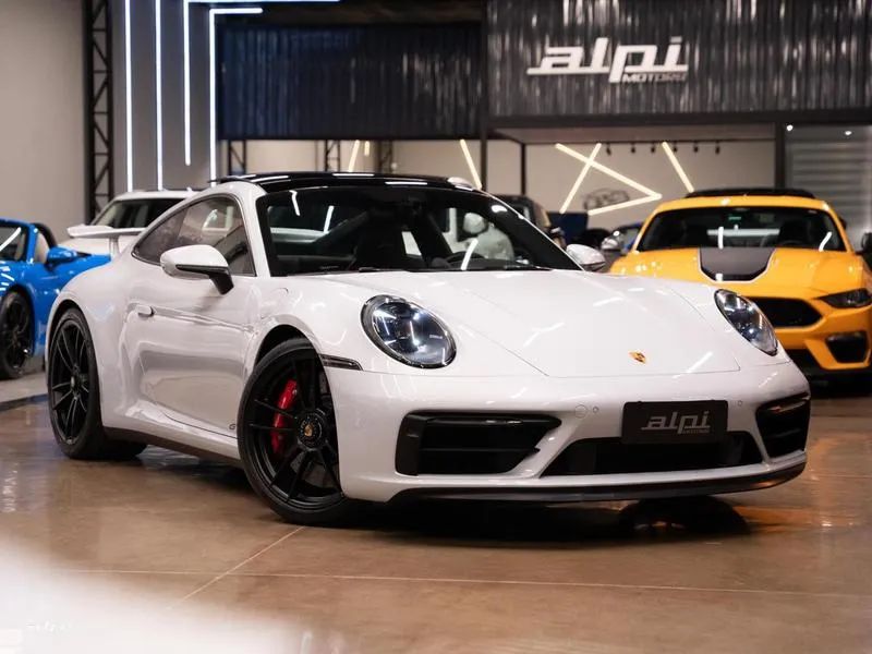 Porsche 911 2023