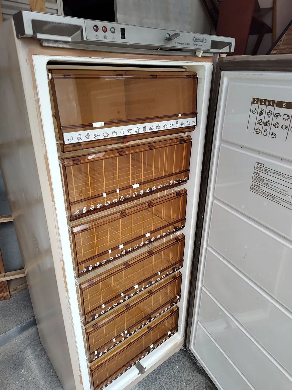 Freezer vertical Consul 110V - Foto 5