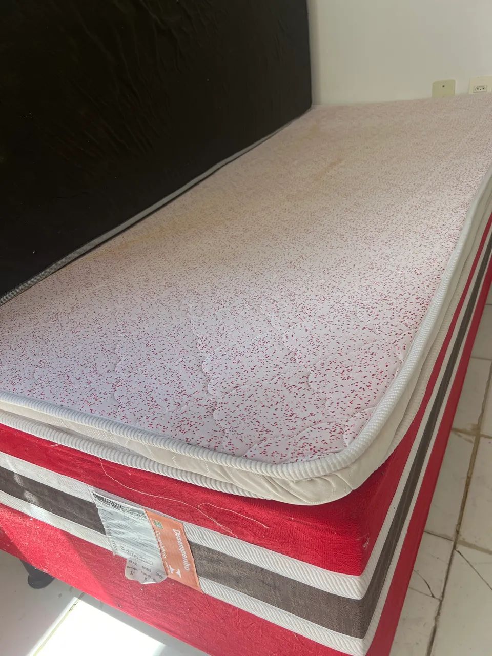 Vende-se colchão e cama.  - Foto 3