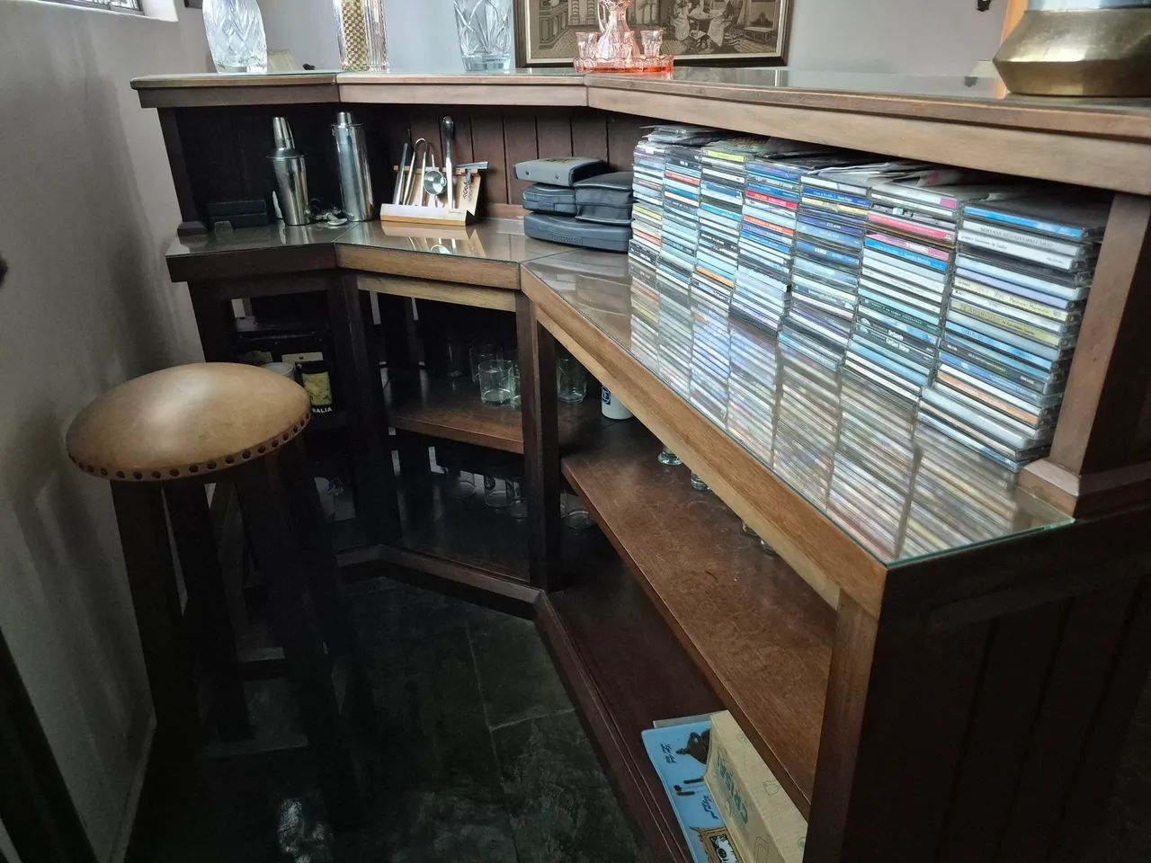 Bar em madeira maciça - Foto 2