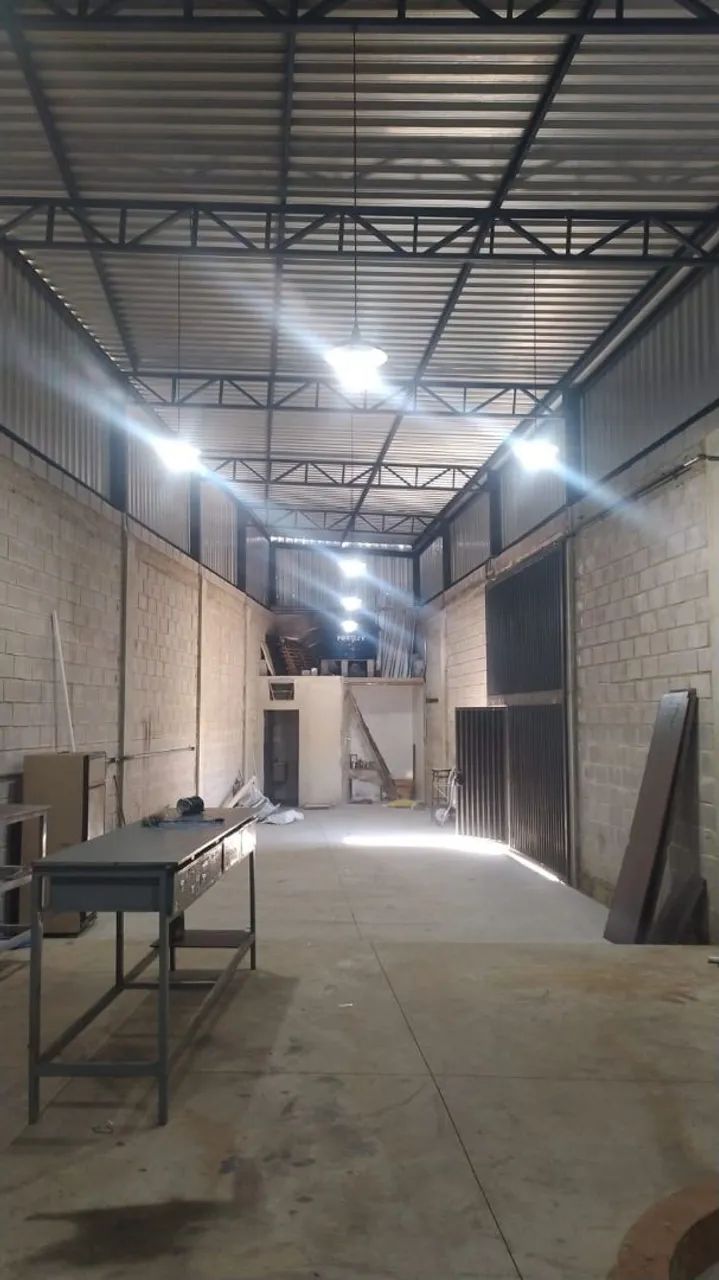 Vendo Galpão 220 m² - Foto 2