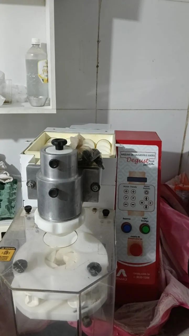 Vendo máquina de doces e salgados.  - Foto 2