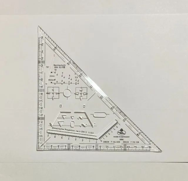 Esquadro Técnico Faber-Castell (modelo 996) fabricado na Alemanha