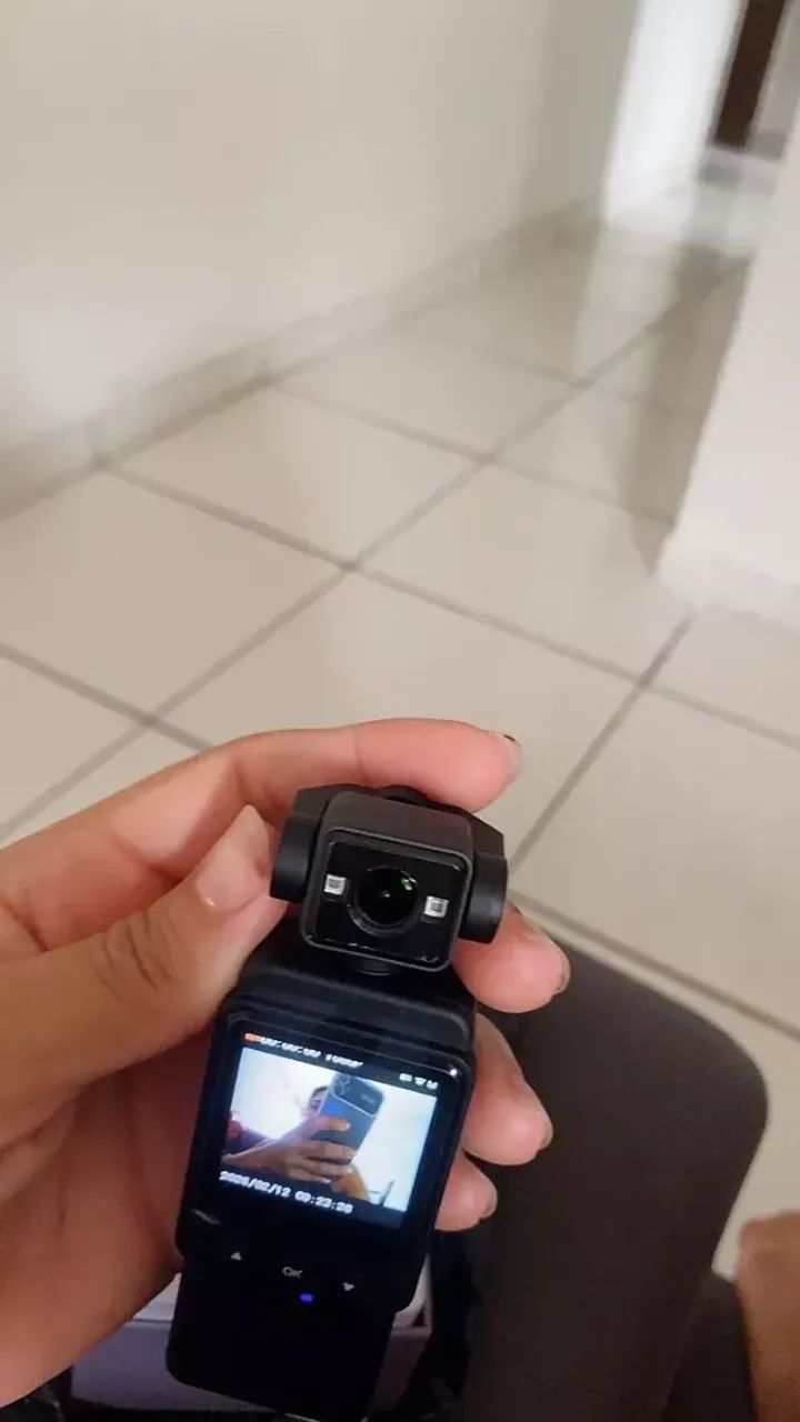 Camera 270º HD com tela LCD - Foto 4