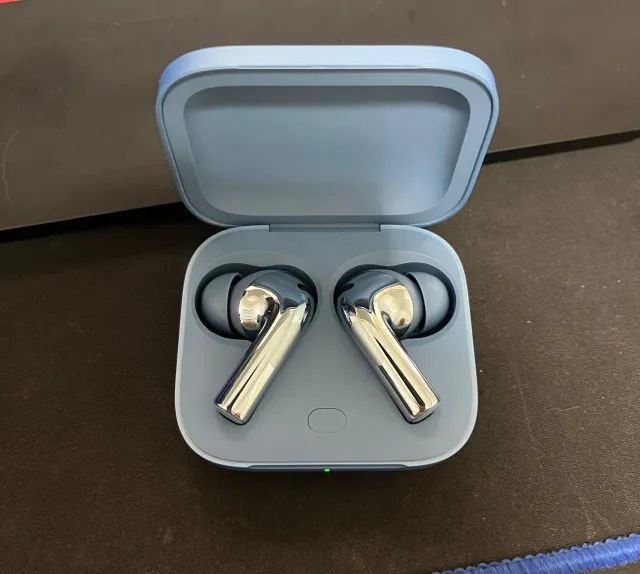 Fone de ouvidor One Plus Buds 3 - Foto 2