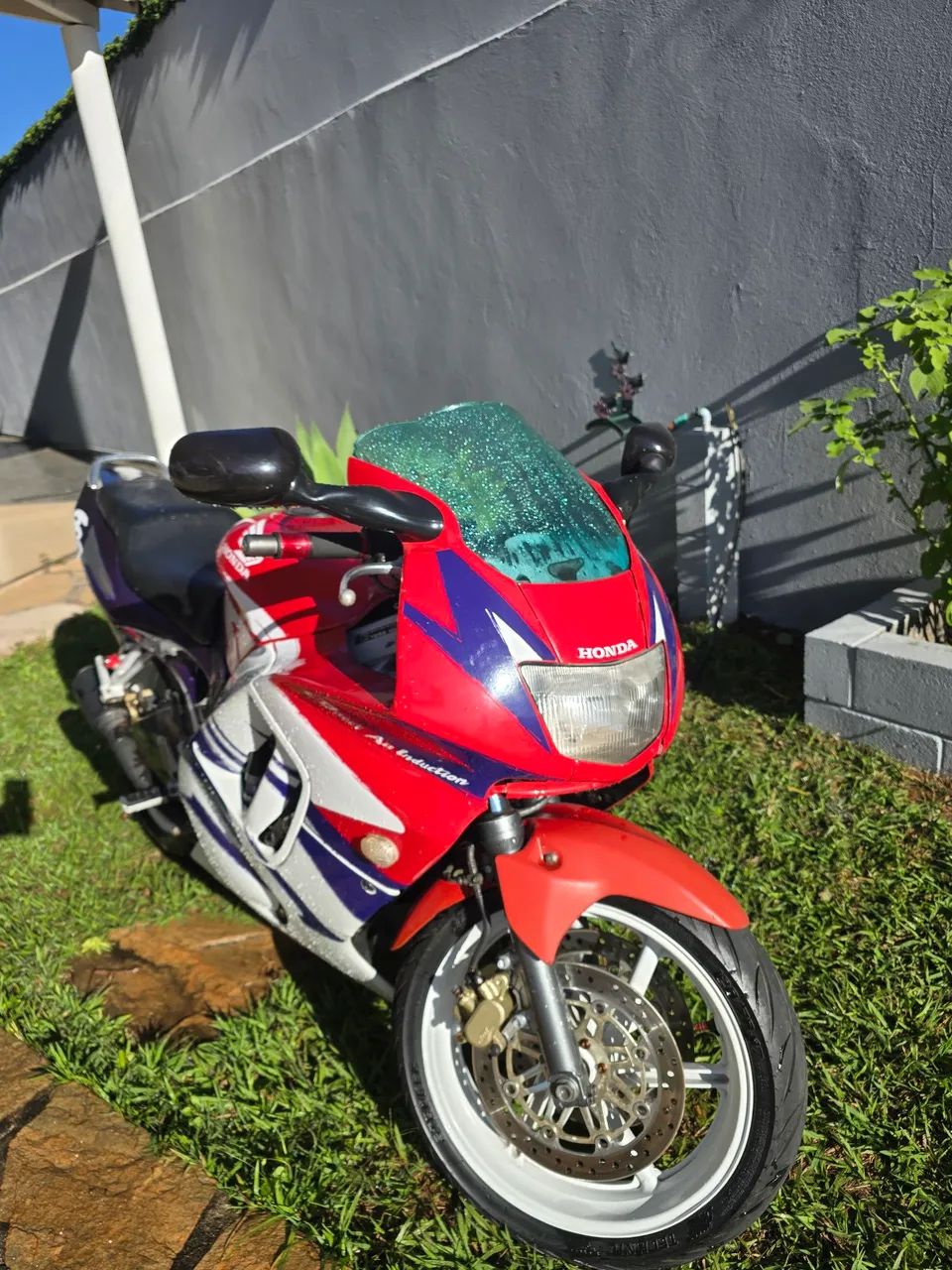 CBR 600F 1998 - Foto 2