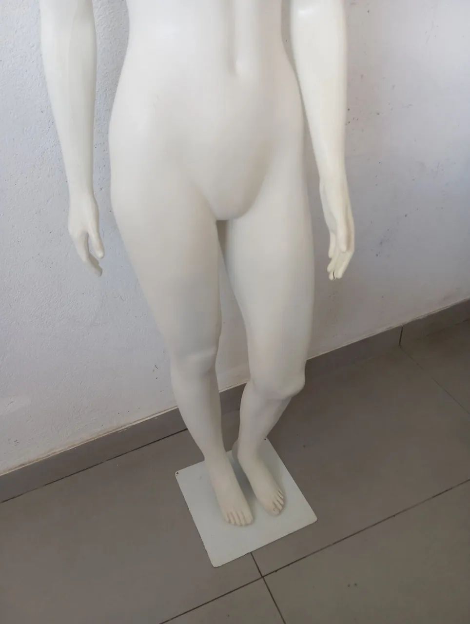 Maniquim branco corpo inteiro  - Foto 3