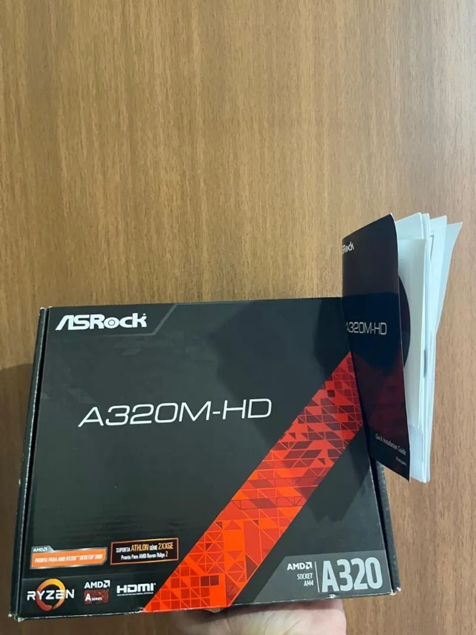 Placa-Mãe ASRock A320M-HD AM4 - Funciona com Vídeo Integrado