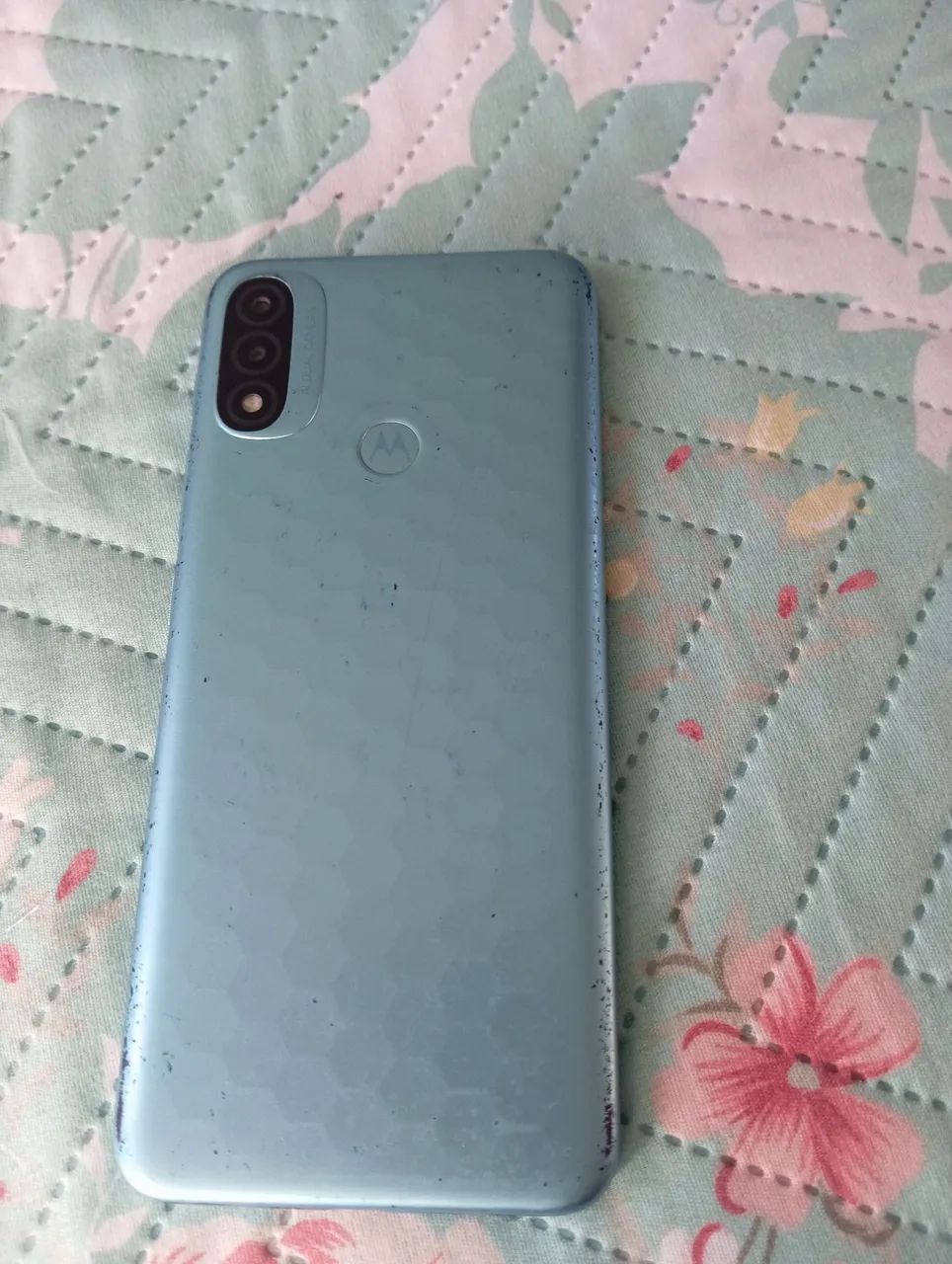 Celular Motorola e20