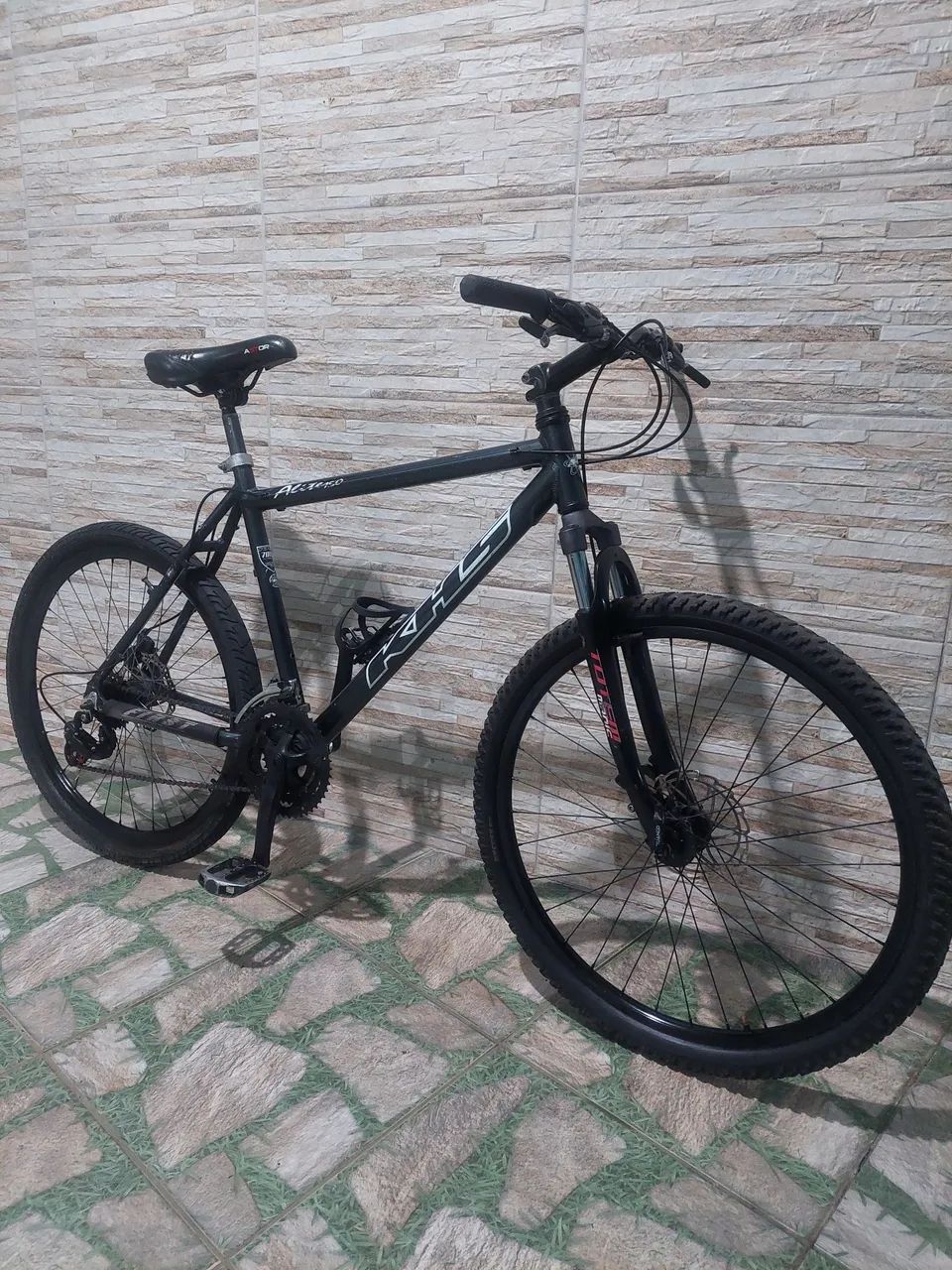 Bicicleta Aro 26 freio a disco  - Foto 5