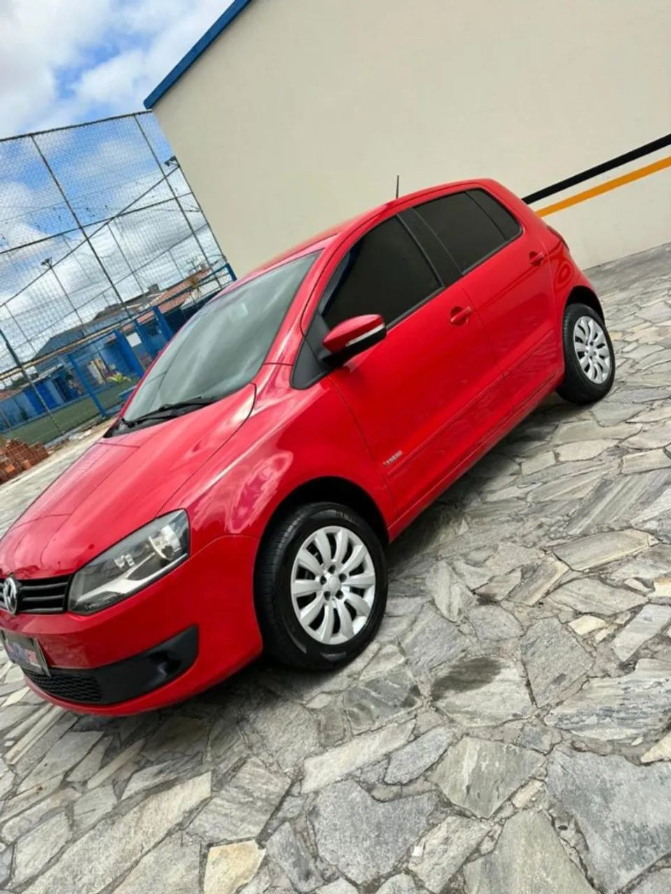 Volkswagen Fox 1.0 MI Total Flex 8V 5P 2014