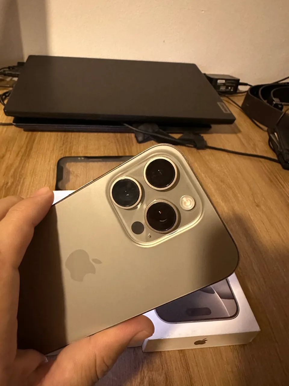 iPhone 16 Pro - 256gb - 91% 