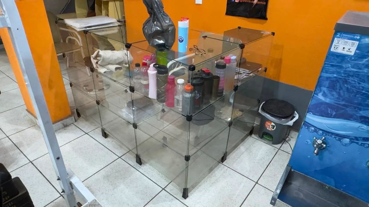 Balcão modulado - Vidro temperado