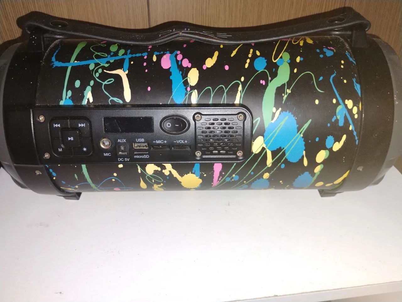 Caixa de som semi nova, funciona normalmente 180,00 - Foto 4