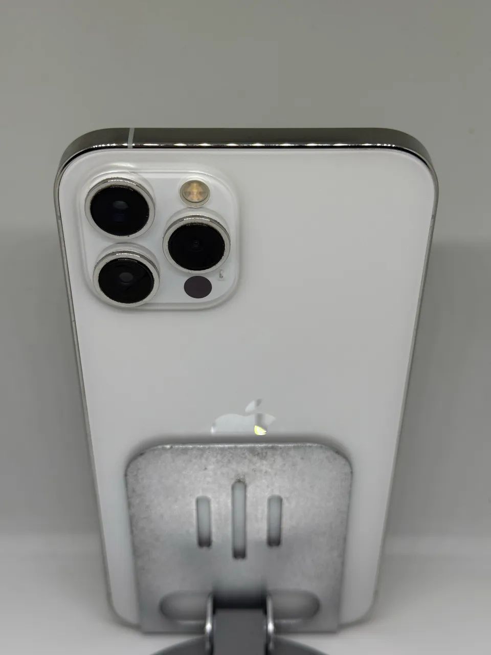 Iphone 12 pro max 256GB (TODO ORIGINAL) - Celulares e Smartphones