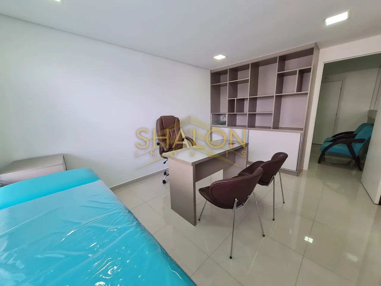 CONJUNTO COMERCIAL, MOBILIADO, ANDAR ALTO, CENTRO, PROXIMO A PRAÇA TIRADENTES - Foto 4