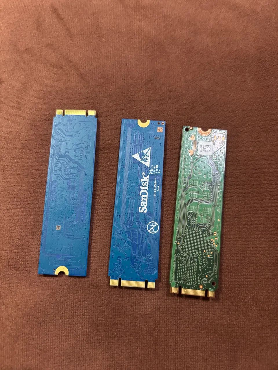 Vendo 3 ssd tipo M2 todos de 256gb  - Foto 2