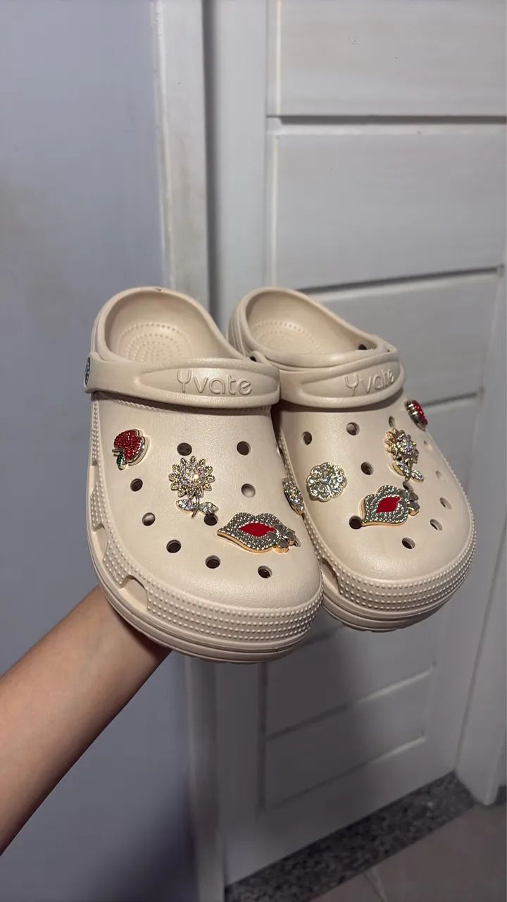 Vendo crocs nova tam 37