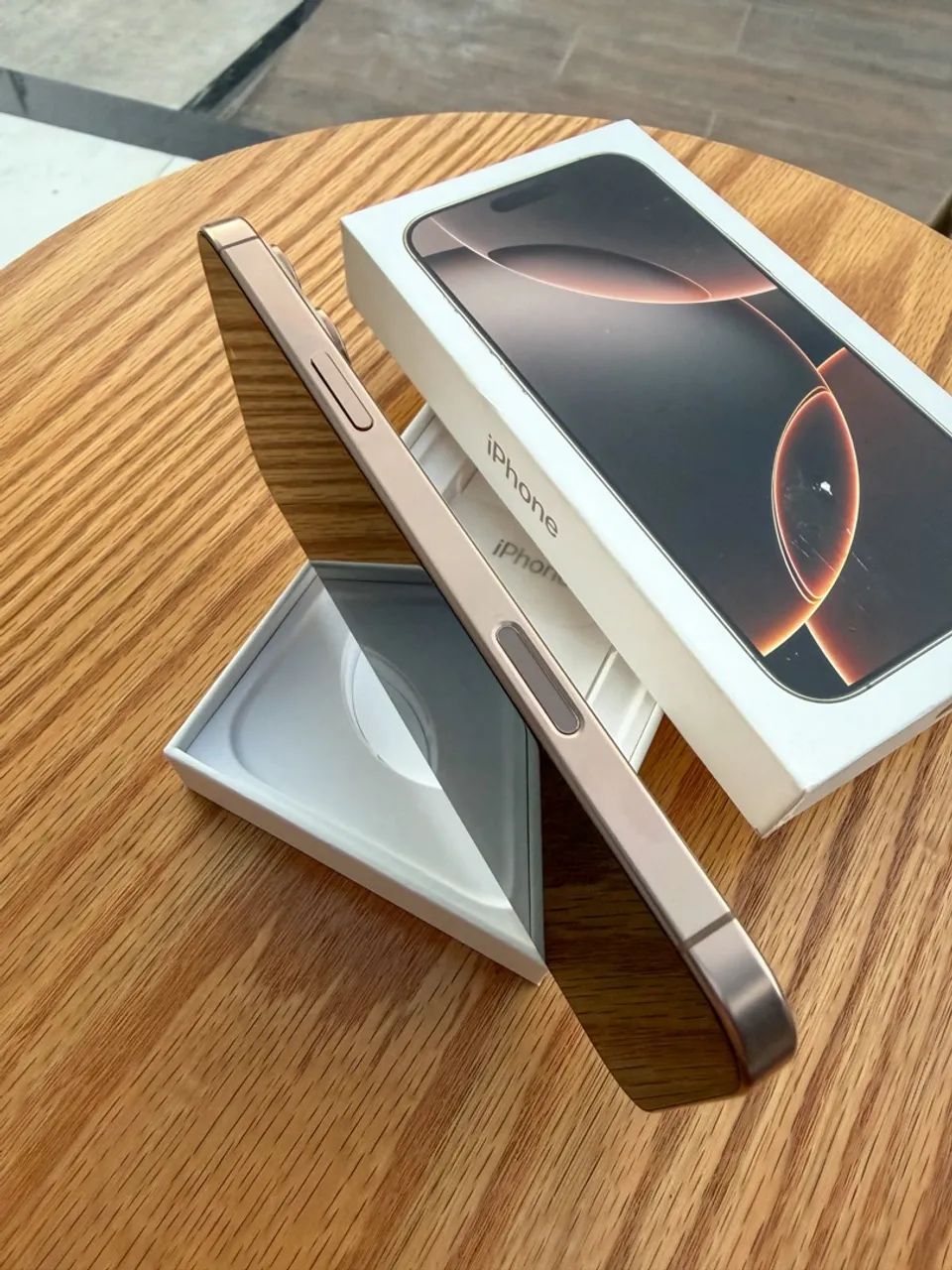 iPhone 16 pro Max  - Foto 3