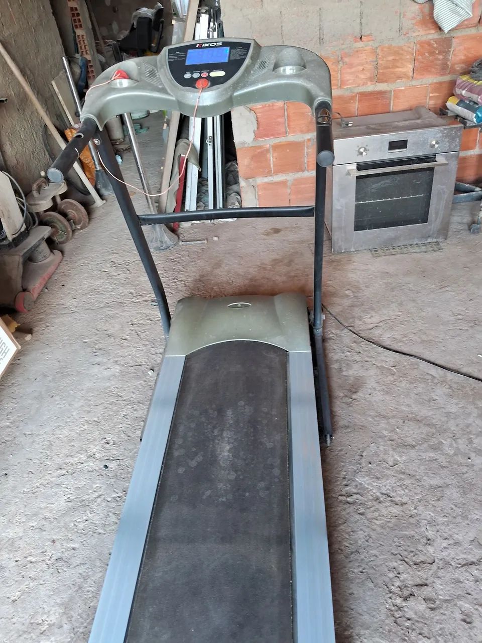 Treadmill449242287268188162