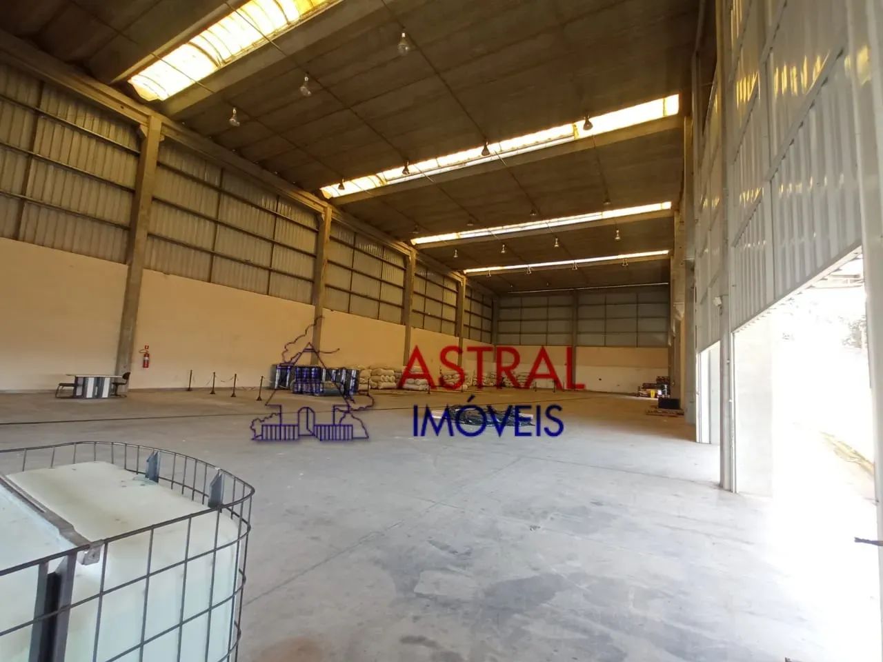 Galpão aluguel possui 1150 m² terreno 2.000 para venda: Galpão 1.150 terreno 20.000 m² - Foto 4