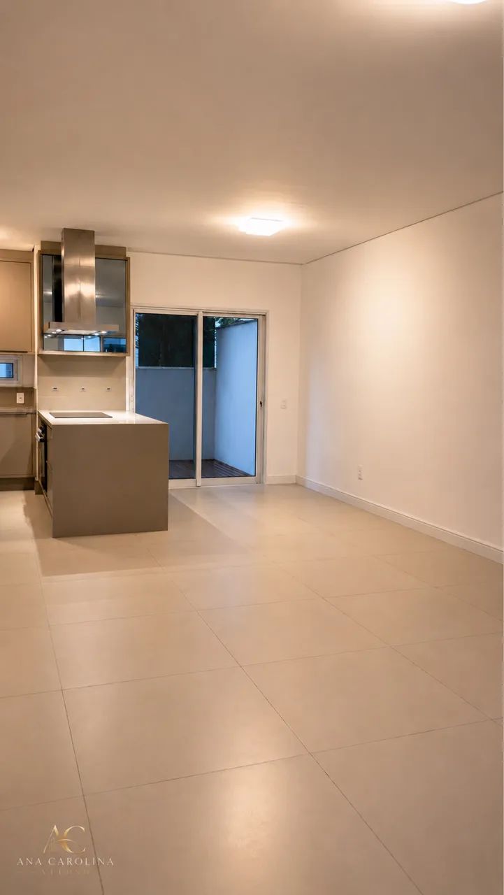 Casa Nova 4 Suítes em Jurerê | 217m² | 2 Vagas | Hobby Box | Semi Mobiliada - Foto 4