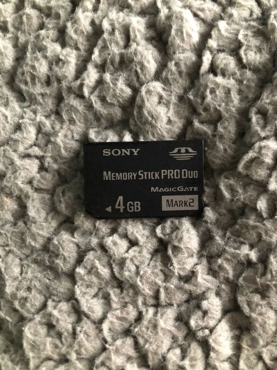 Memory stick pro duo 