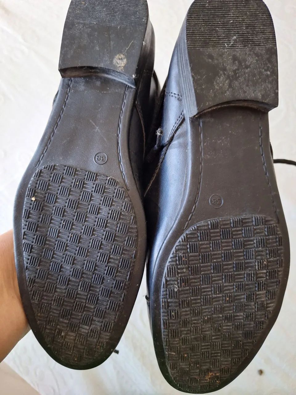 Bota de couro preta vintage  - Foto 4