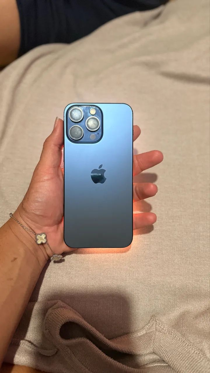iPhone 15 Pro Max - Foto 2