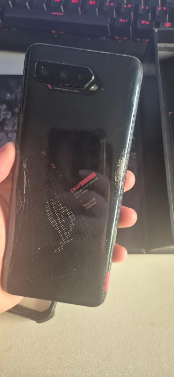 Asus RogPhone 5 - Foto 2