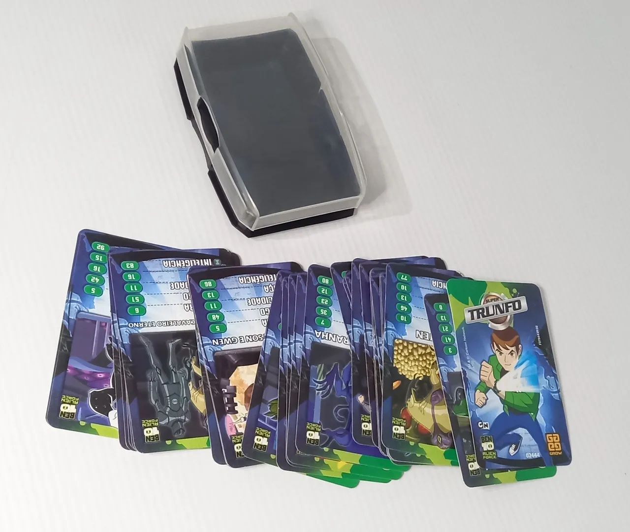 Super trunfo da Grow Ben 10 - Foto 2