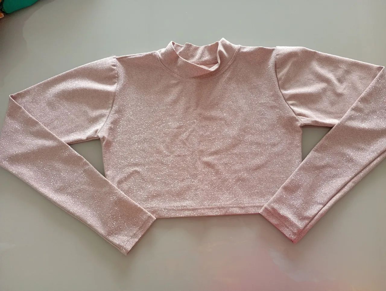 Cropped de manga longa 