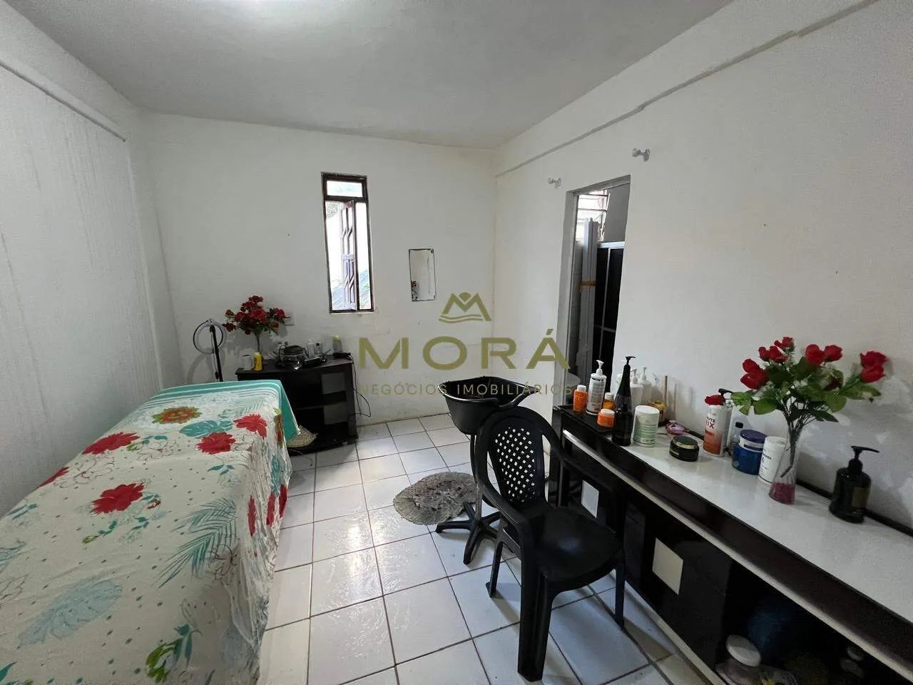 IMOVEL COM 2 APARTAMENTOS E 1 KITNET - Foto 4