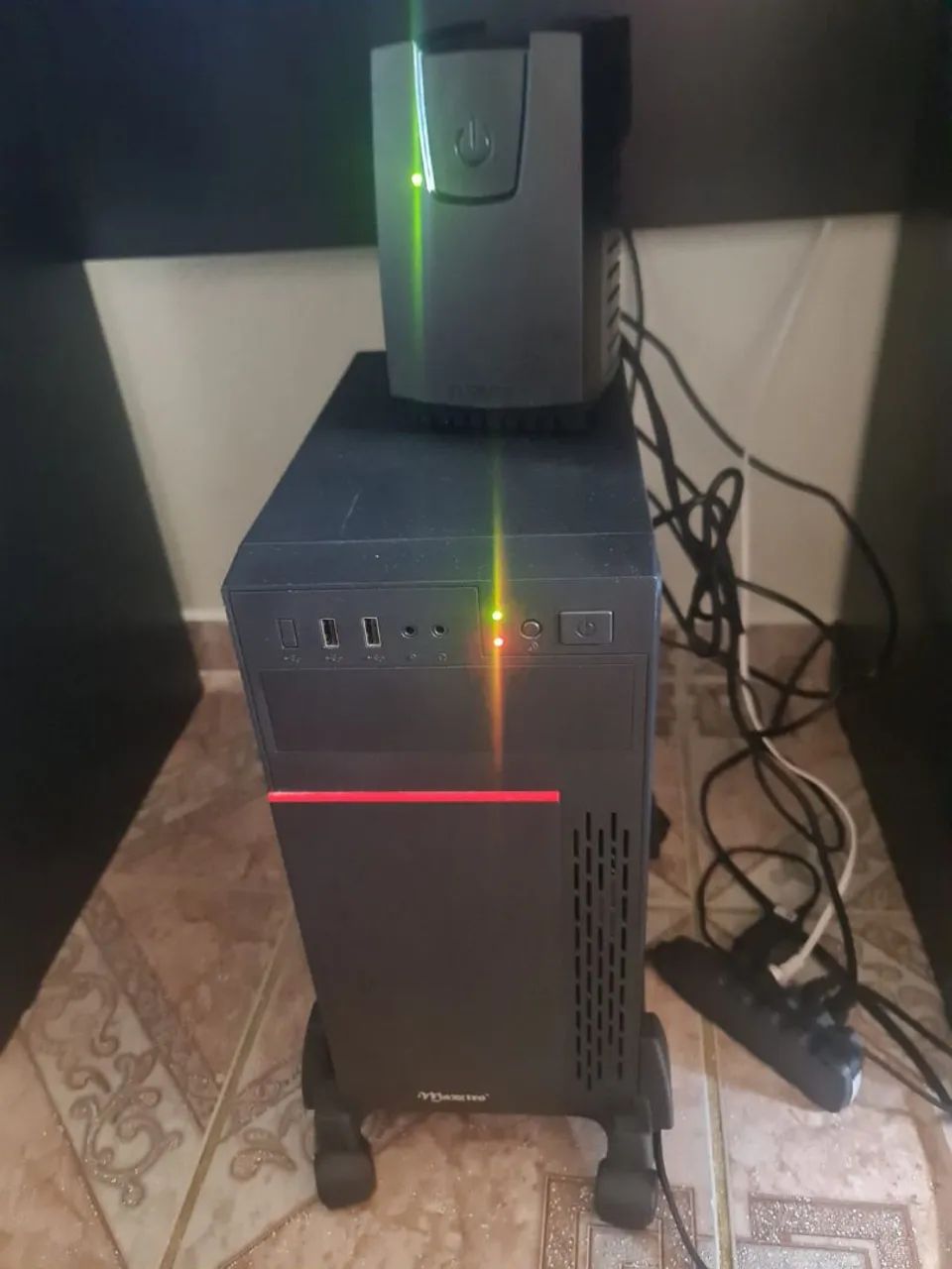 VENDO COMPUTADOR MNBOX COMPLETO! - Foto 3