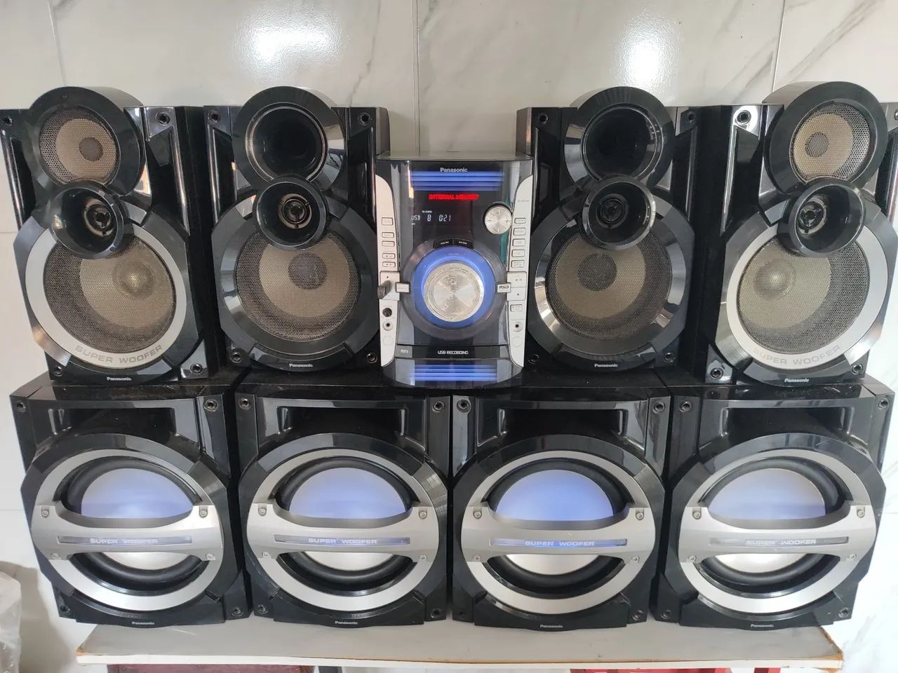 Mini system Panasonic 1660 whats de potência com oito caixas de som. - Foto 5