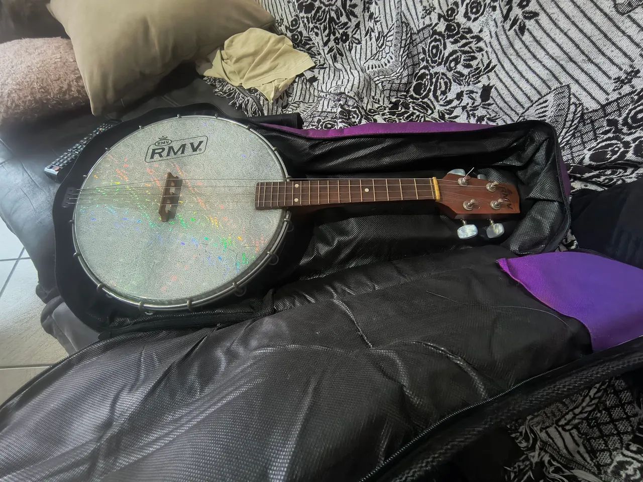 BANJO RMV COM CAPA CONSERVADO - Foto 5