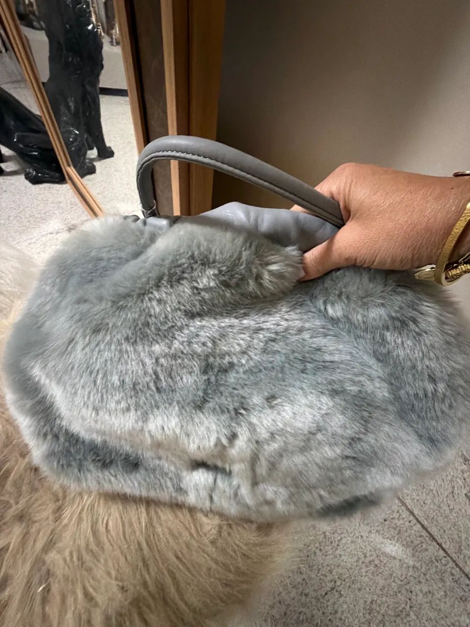 Bolsa Calvin Klein de pelo - Foto 2