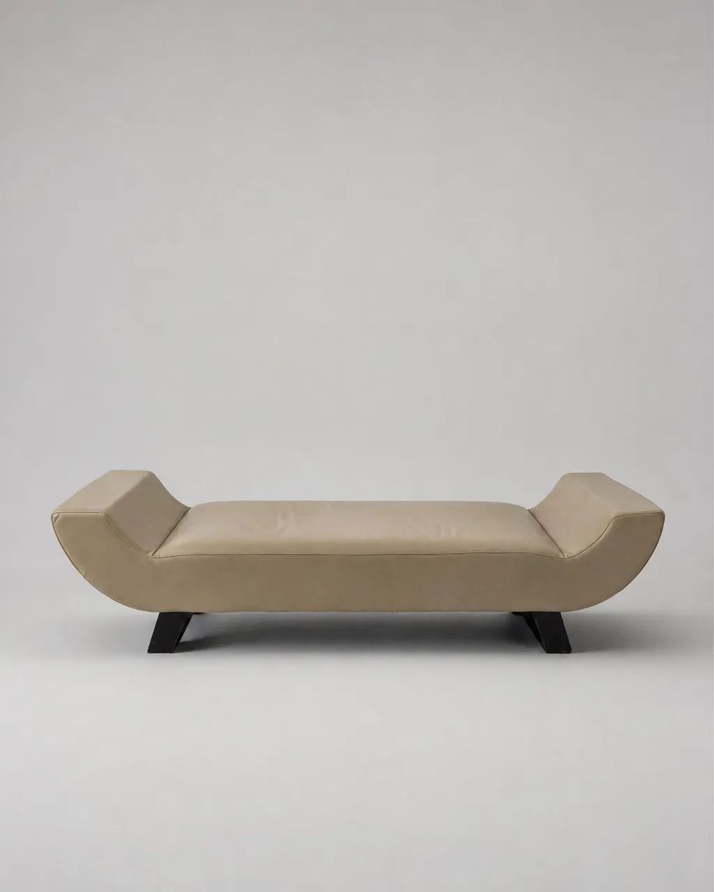 Chaise elegante e confortável para transformar seu ambiente  - Foto 3