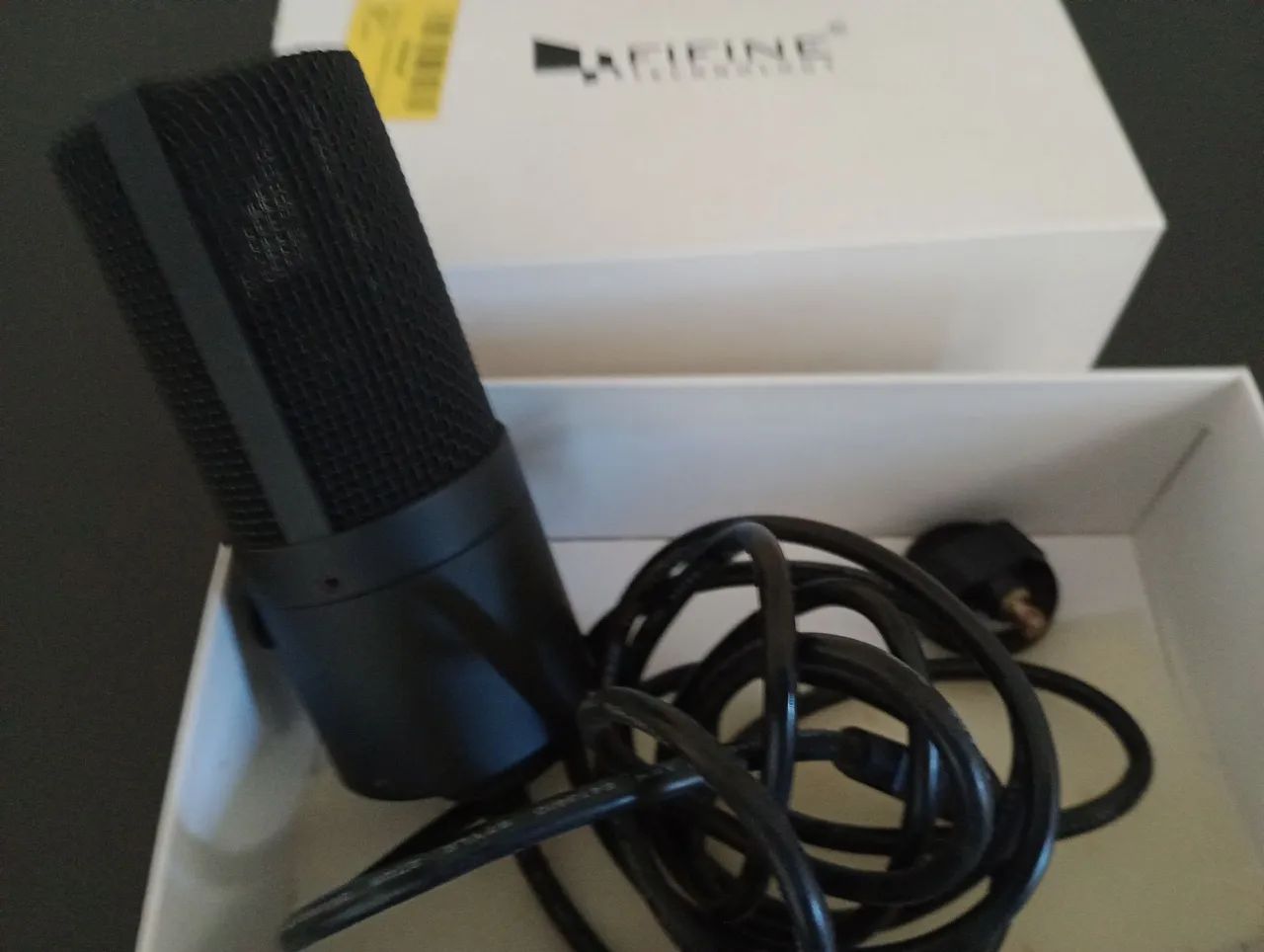 Microfone condensador K669 Fifine.USB preto 
