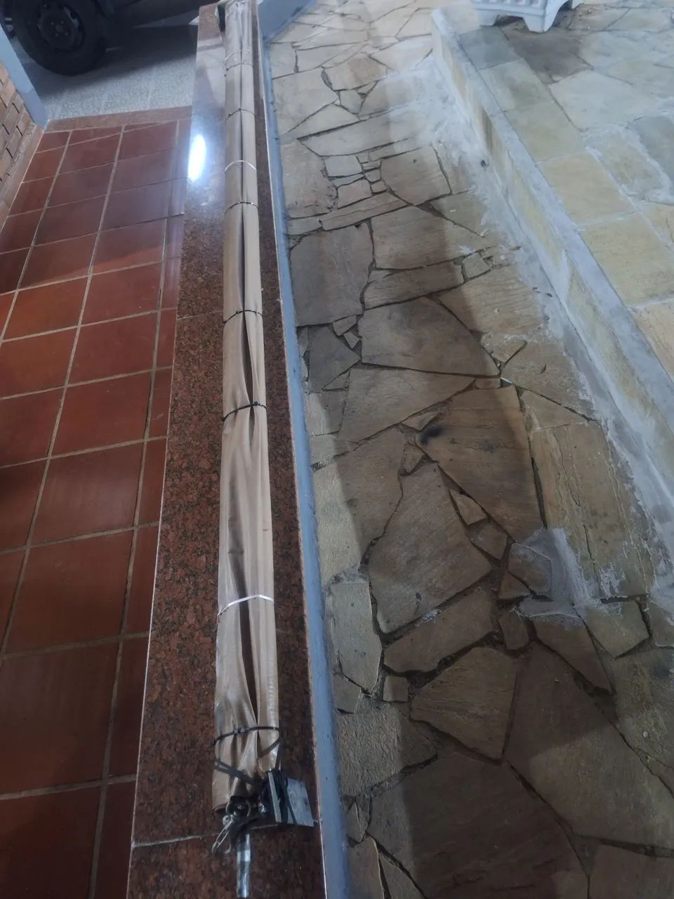 Dois Toldos  retratil usado reforçado  - Foto 3